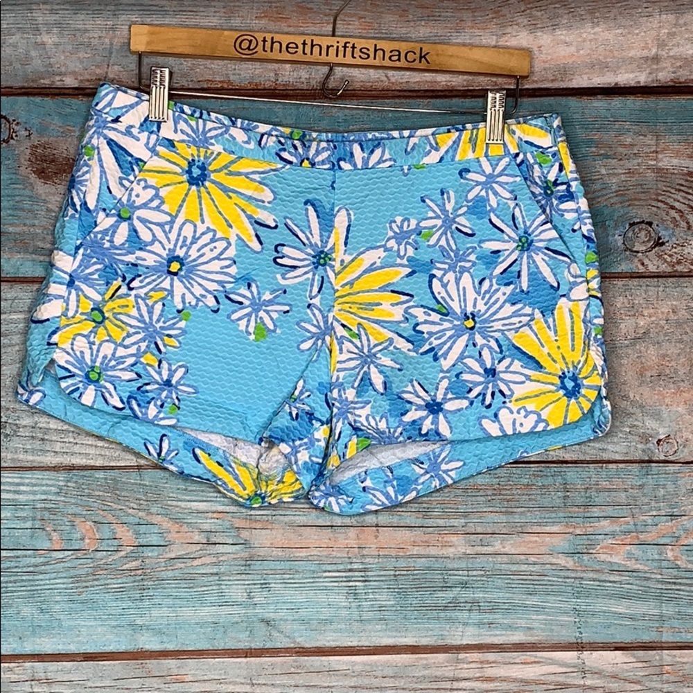 Lilly Pulitzer Blue Yellow Floral Shorts 8
